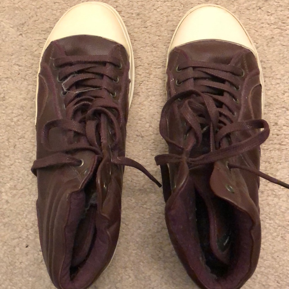 Bordeaux  with white cap high top men’s sneakers